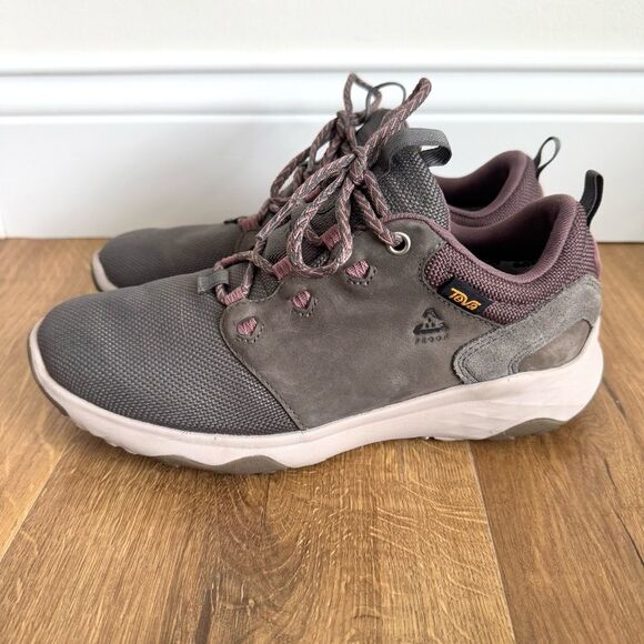 Teva Canyonview Waterproof RP Mid Trail Sneaker - Purple | Size 8 - Picture 4 of 10